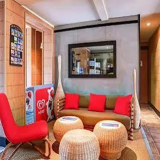 Pierre & Vacances Les Grands Pins Aparthotel 2*