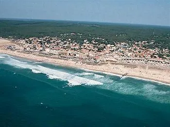 Pierre & Vacances Les Grands Pins Aparthotel 2*