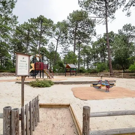 Pierre & Vacances Les Grands Pins 2* Maubuisson