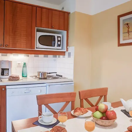 Aparthotel Pierre & Vacances Les Grands Pins 2*