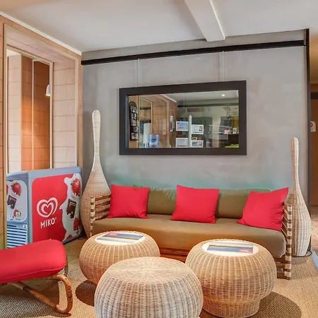 Pierre & Vacances Les Grands Pins Aparthotel Maubuisson